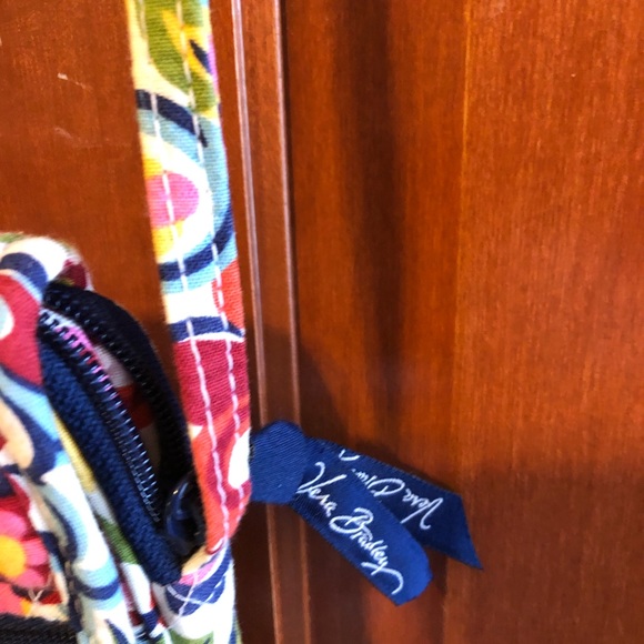 Vera Bradley Bag Bright Floral Print - Picture 3 of 9